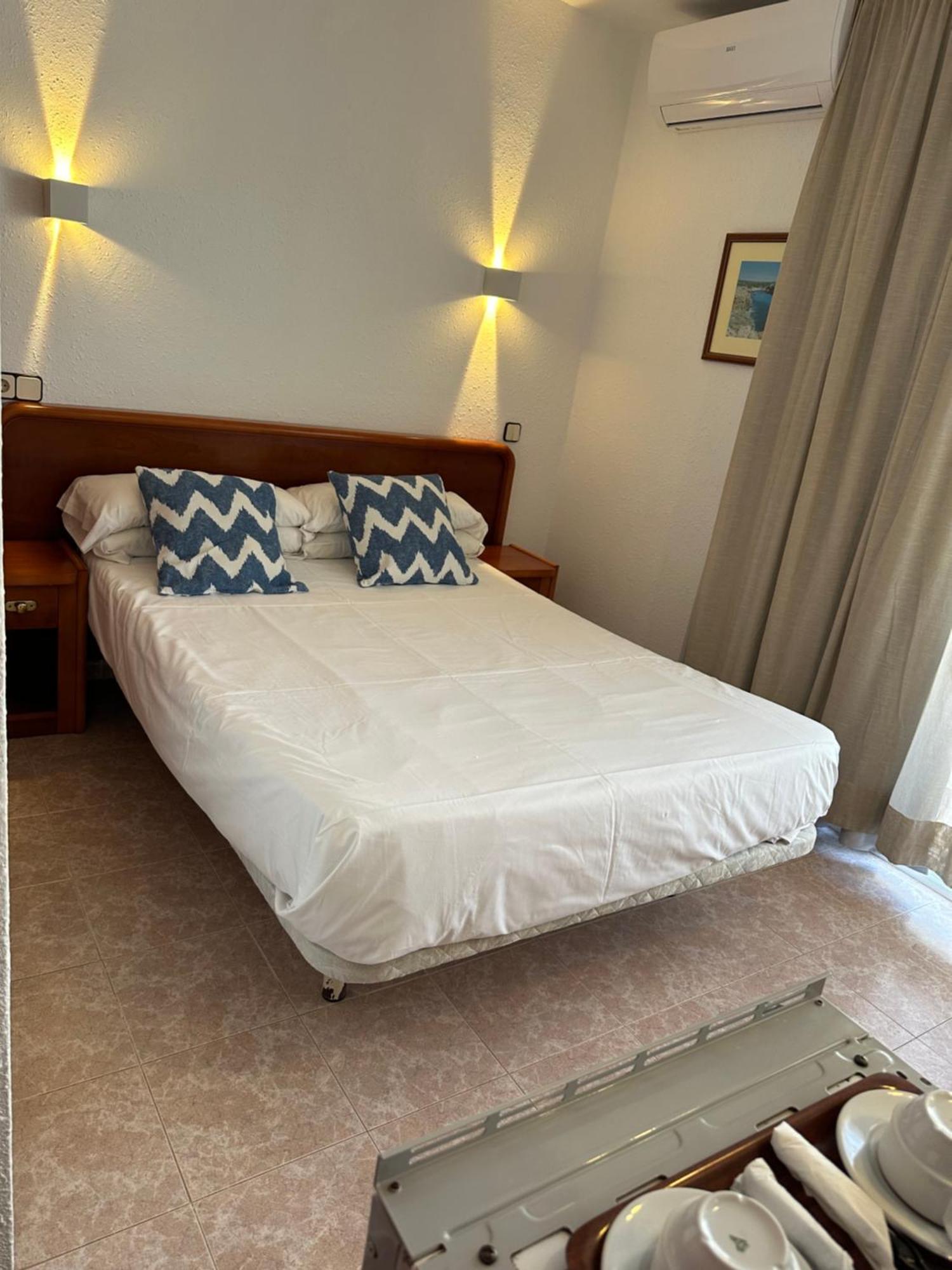 Hostal De La Caravel-La Cala D´Or 외부 사진